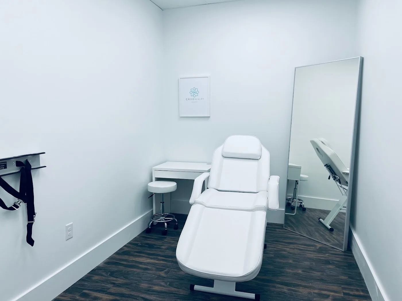 Cryo Slimming & Colon Hydrotherapy in Virginia Beach- CryoSculpt Therapy
