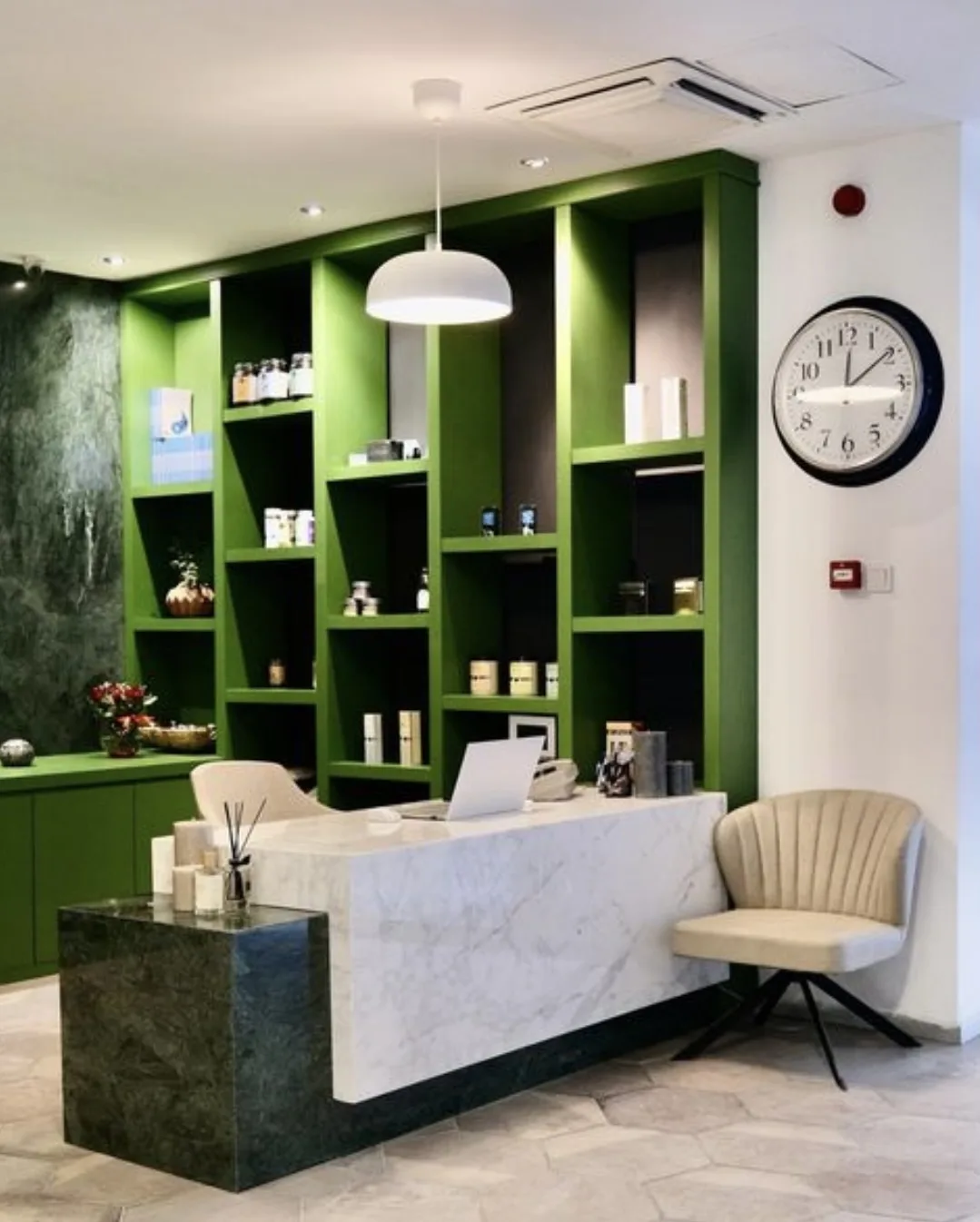 Onlyhealth.co Longevity & Biohacking Center